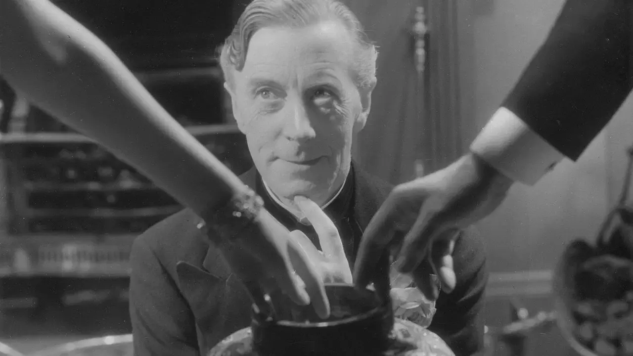 The Night of the Party fondo