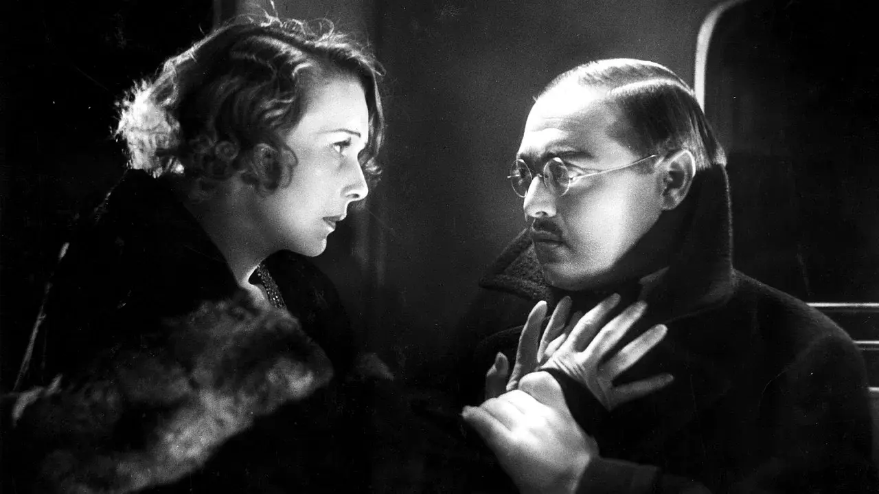 Unsichtbare Gegner fondo