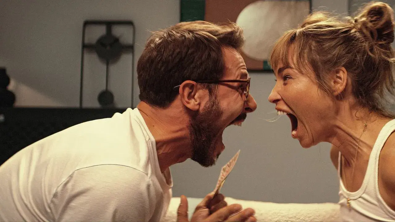 Mátame si te atreves, cariño fondo