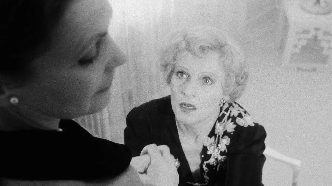 La ansiedad de Verónika Voss fondo