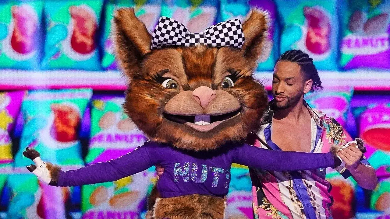 Dance Monsters fondo