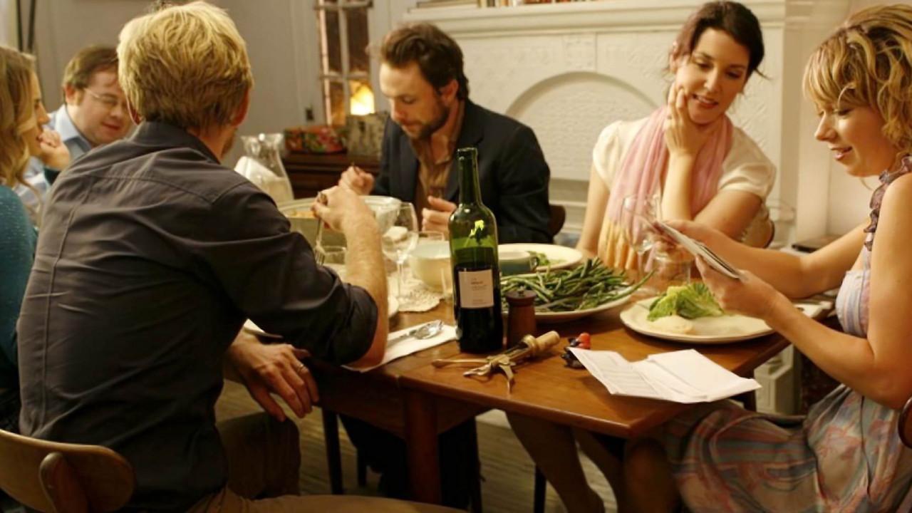A Quiet Little Marriage fondo