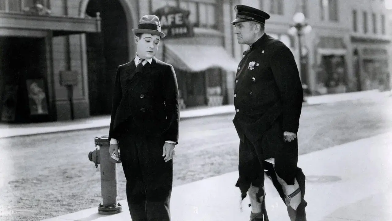 Sus primeros pantalones fondo