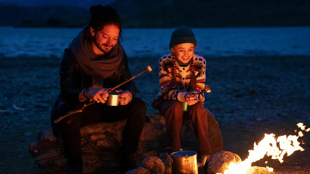 Bookworm: El misterio de la pantera fondo