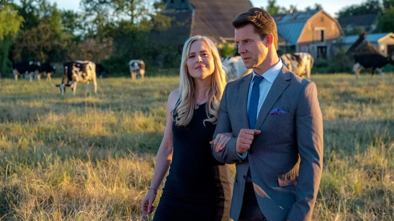 Signed, Sealed, Delivered: Home Again fondo