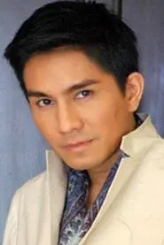 ภูธเนศ หงษ์มานพ