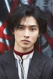 山﨑賢人