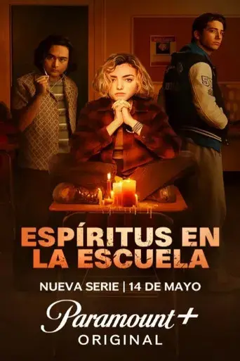 Espíritus en la escuela - Poster