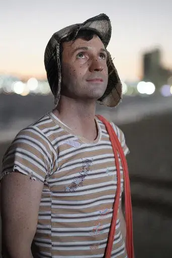 Chespirito: Sin querer queriendo - Poster