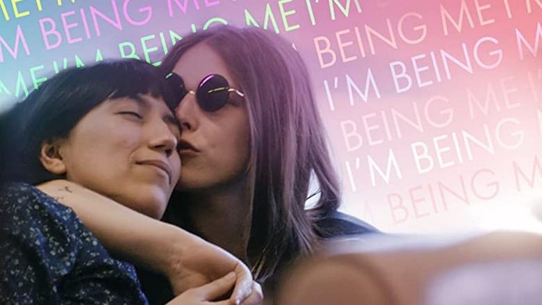 I'm Being Me - Fondo