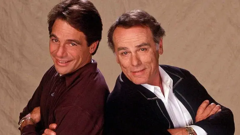 The Tony Danza Show - Fondo