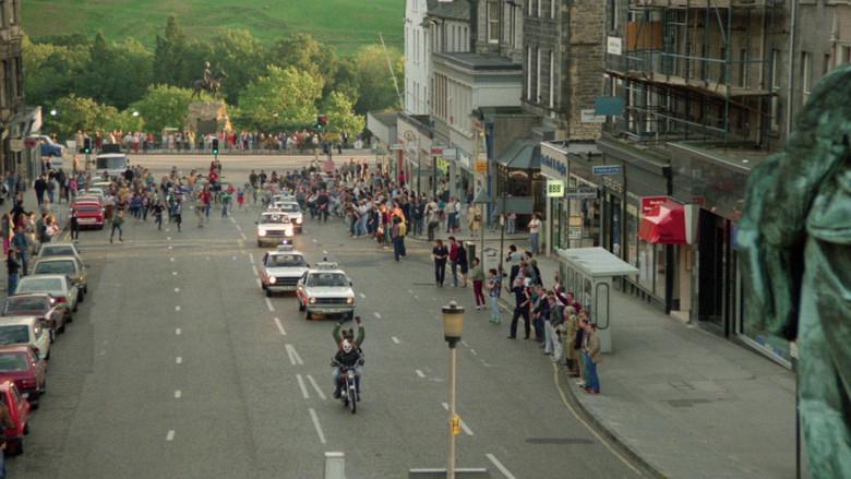 Inquietos ciudadanos - Fondo