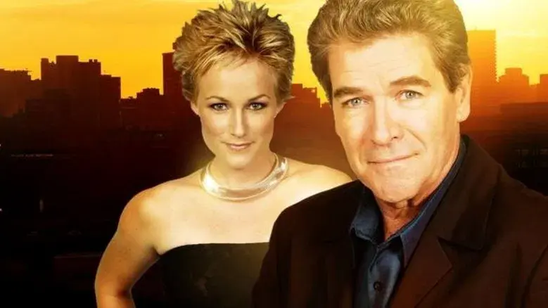 Egoli: Place of Gold - Fondo