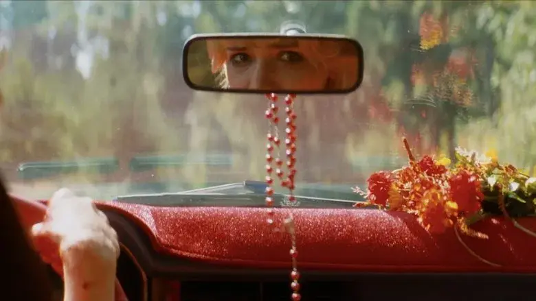 Strange Darling - Fondo