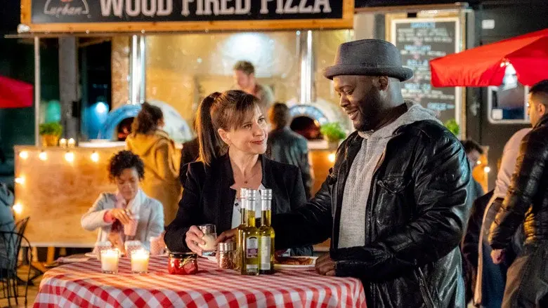 Los Misterios de Hailey Dean: Un matrimonio hecho - Fondo