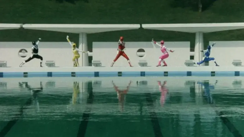 Hikari Sentai Maskman: La película - Fondo