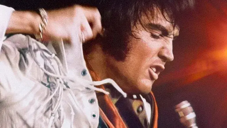 EPiC: Elvis Presley in Concert - Fondo