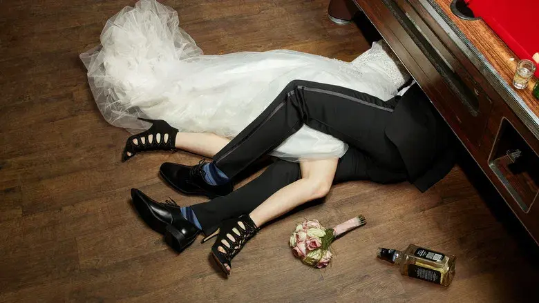 Eres lo peor - Fondo