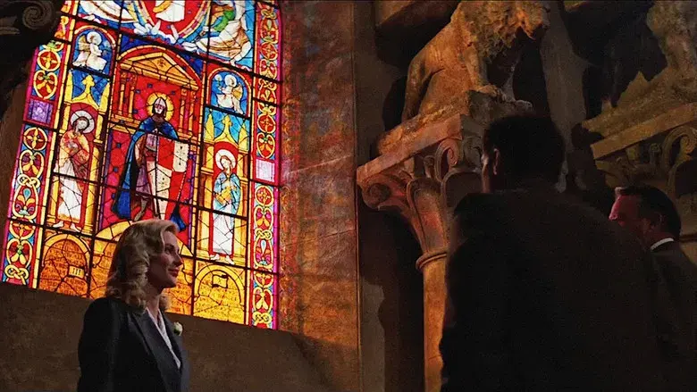 Indiana Jones y la última cruzada - Fondo