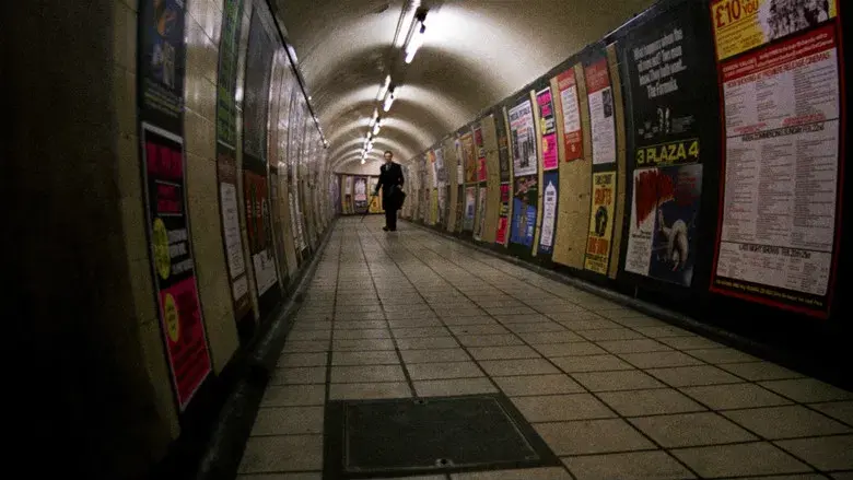 Un hombre lobo americano en Londres - Fondo