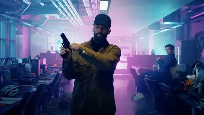 Beekeeper: El protector - Fondo