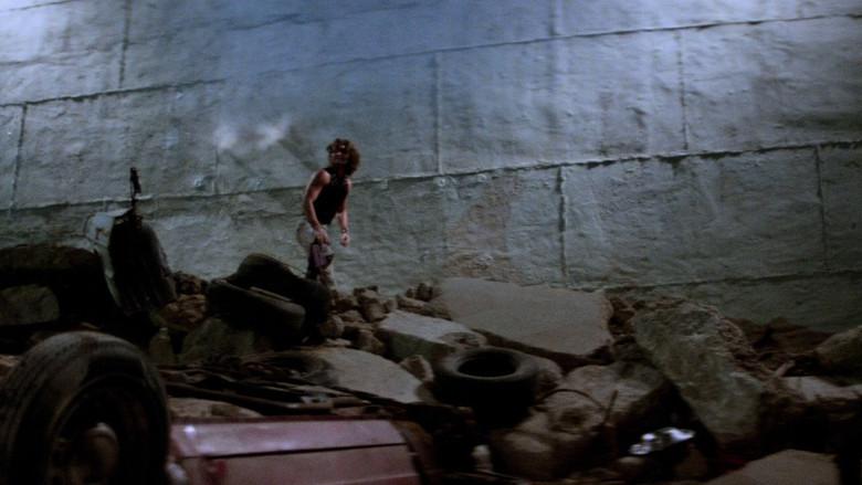 1997: Rescate en Nueva York - Fondo