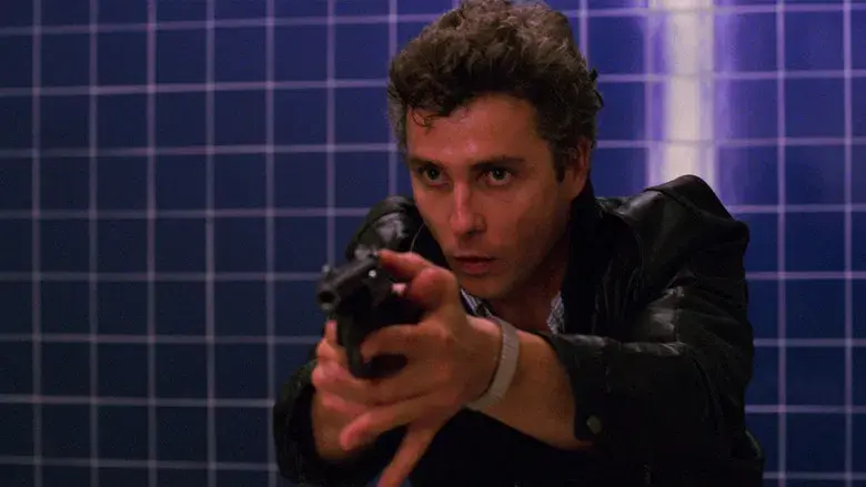 Vivir y morir en Los Ángeles - Fondo