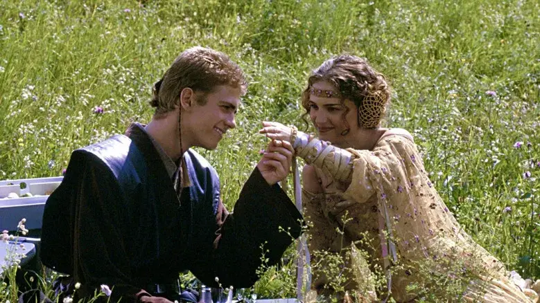 La guerra de las galaxias. Episodio II: El ataque de los clones - Fondo