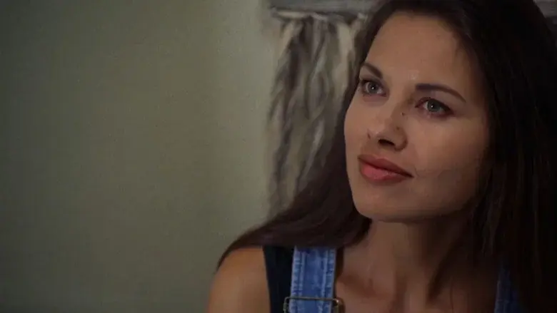 Jezebel's Kiss - Fondo