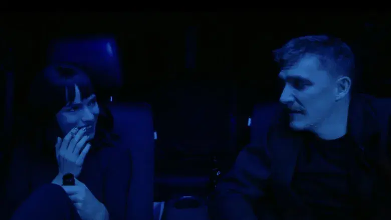 Strange Darling - Fondo