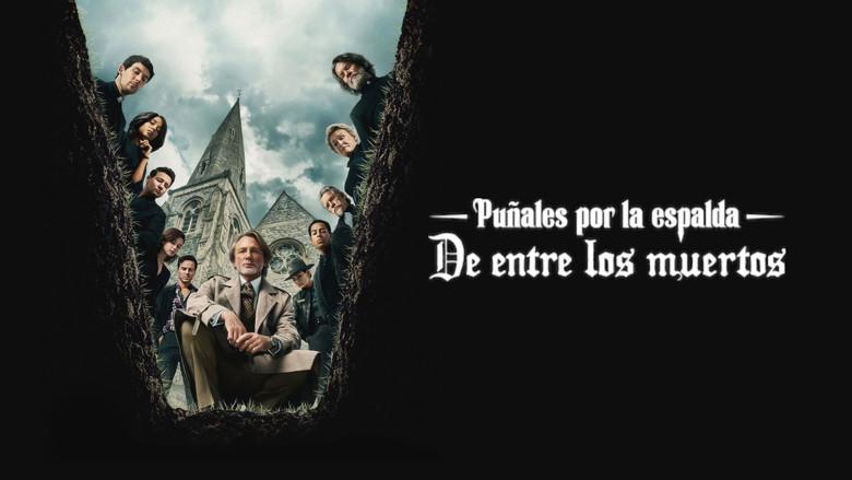 Puñales por la espalda: De entre los muertos - Fondo