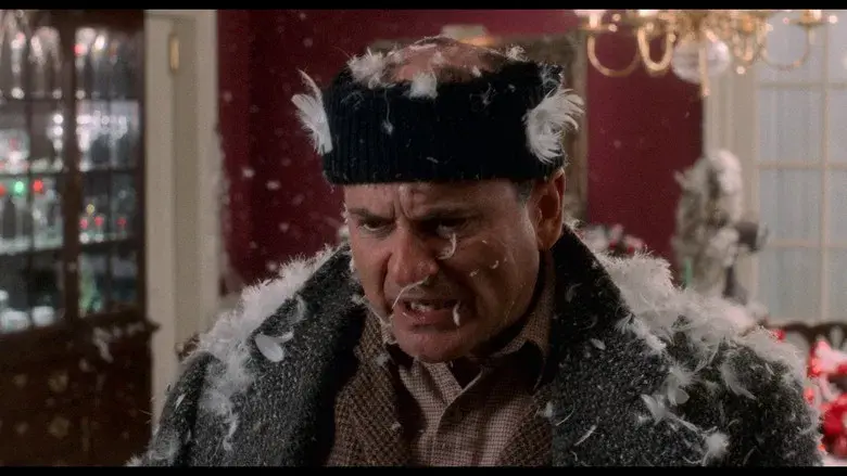 Solo en casa - Fondo