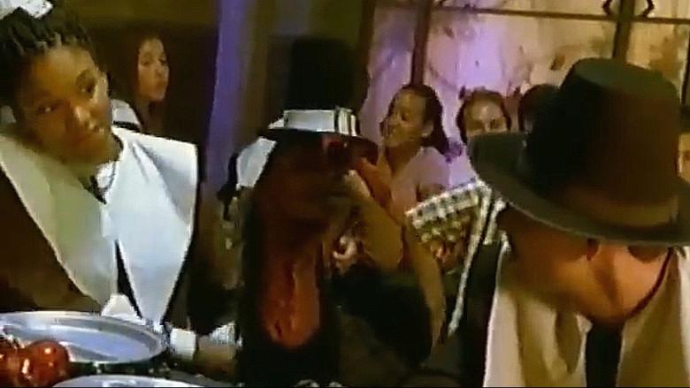 Bone Chillers: Frankenturkey - Backdrop