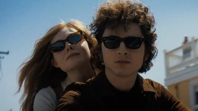 A Complete Unknown - Fondo