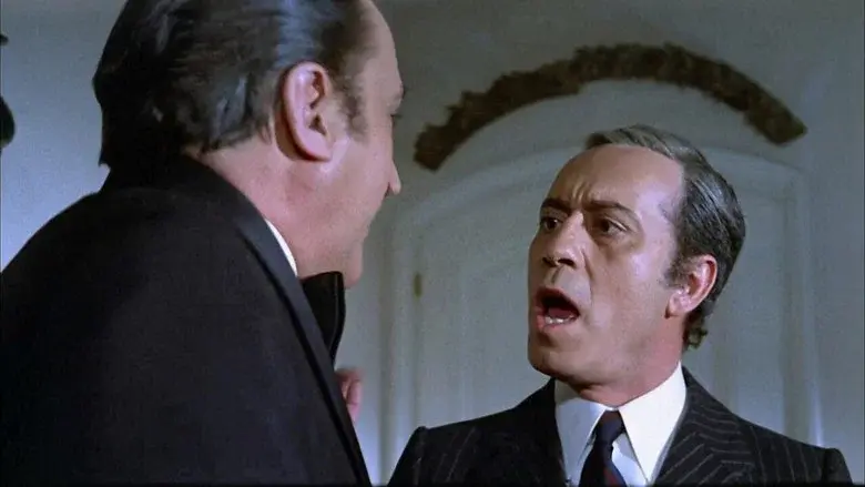 Blanca por fuera y Rosa por dentro - Fondo