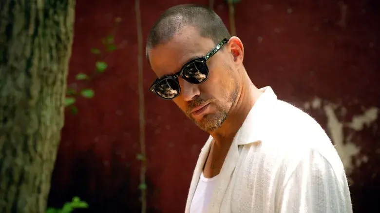 Parpadea dos veces - Fondo