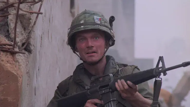 La chaqueta metálica - Fondo