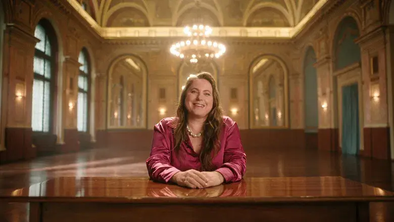 La reina del ajedrez - Fondo