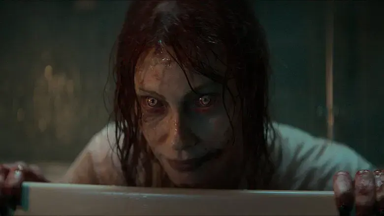 Posesión infernal: El despertar - Fondo