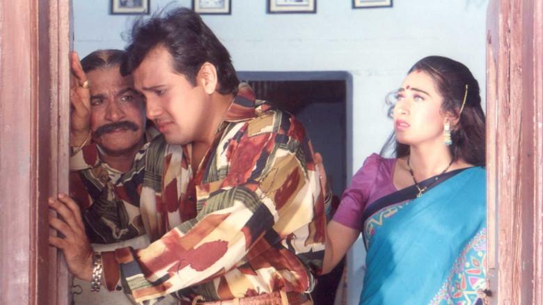 Coolie No. 1 - Fondo