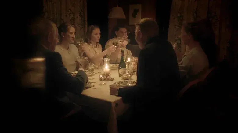 La Bruja De Hitler - Fondo