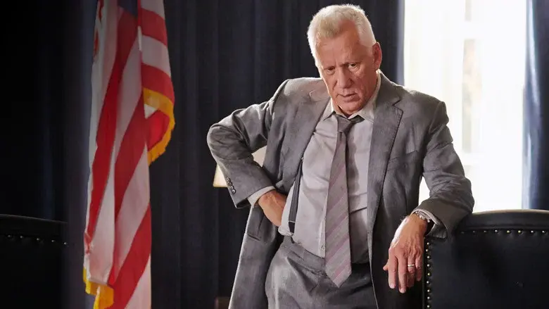 Asalto al poder - Fondo