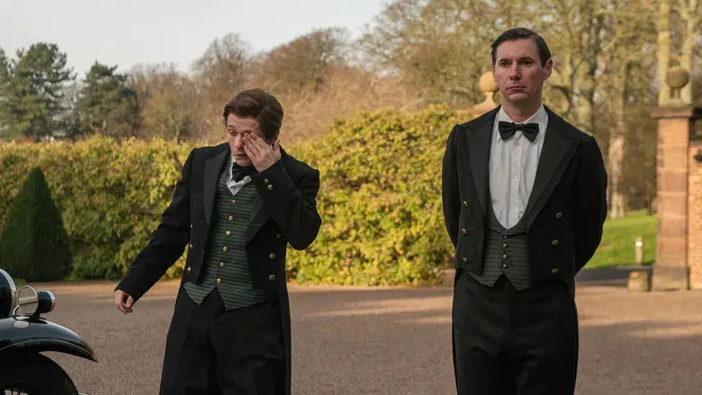 Fackham Hall - Fondo