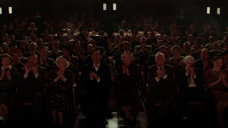 Los asesinos de la luna - Fondo