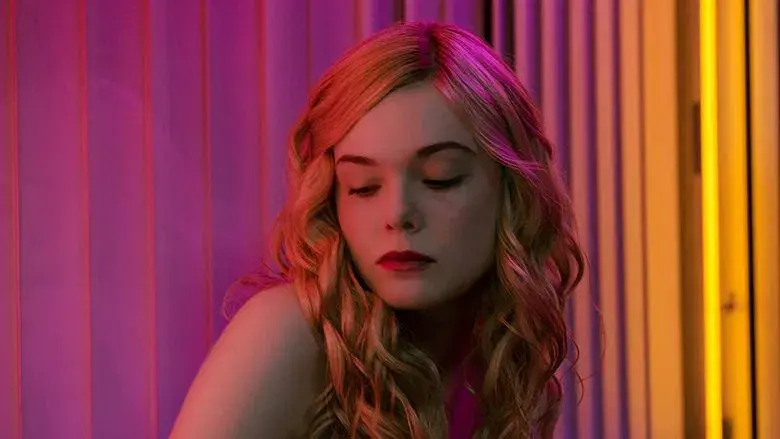 The Neon Demon - Fondo