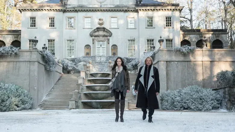 Los Juegos del Hambre: Sinsajo - Parte 2 - Fondo