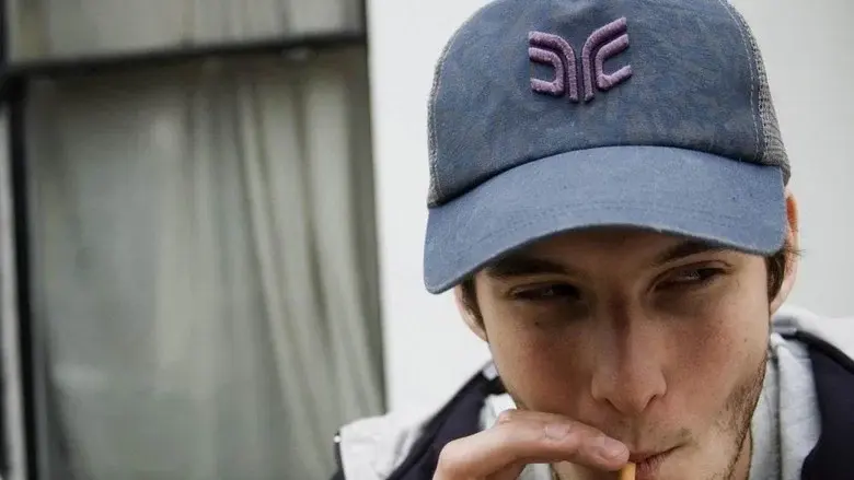 Bigga Than Ben - Fondo