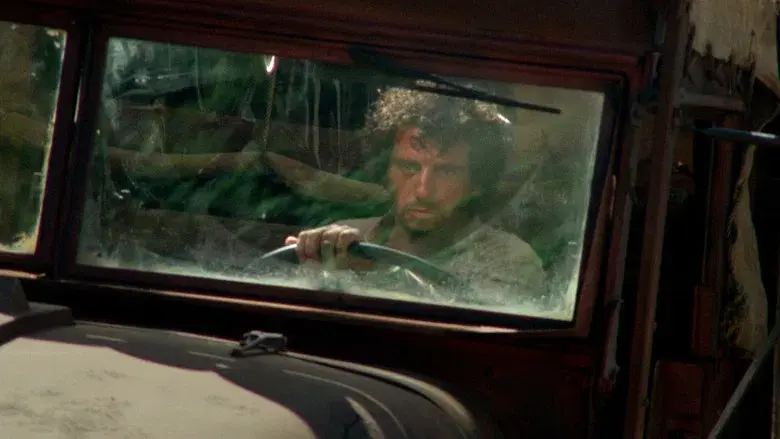 Carga maldita - Fondo