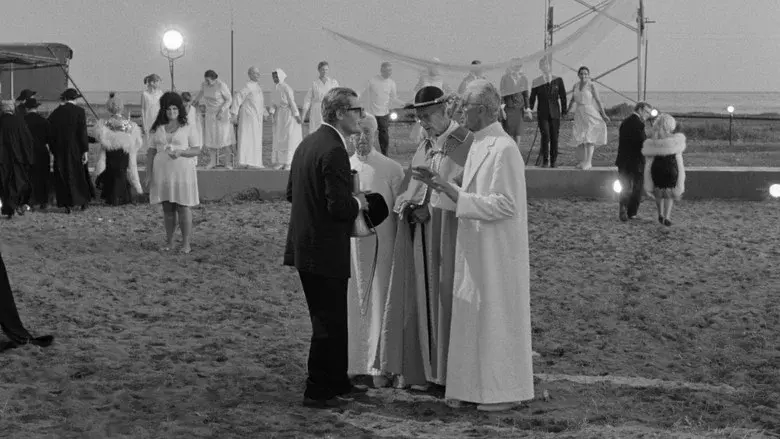 Fellini, ocho y medio - Fondo