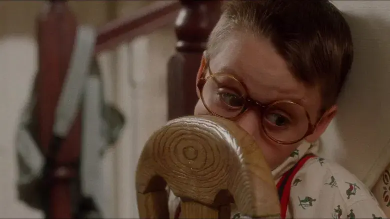 Solo en casa - Fondo